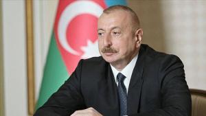 Azerbaycan Cumhurbaşkanı' ndan önemli yasak