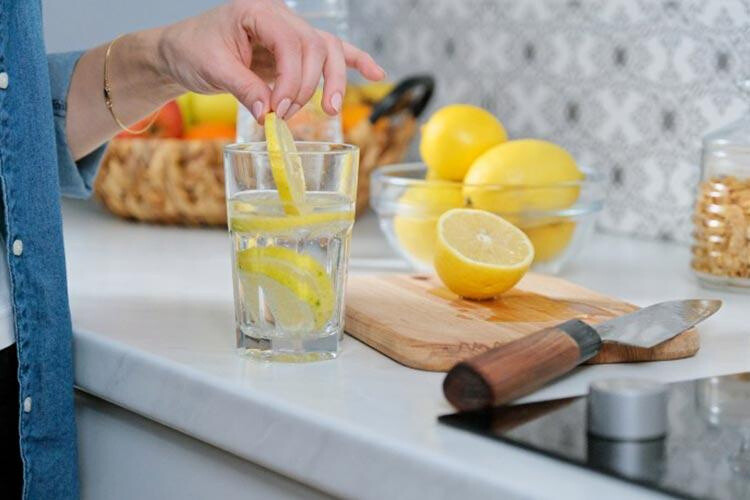 Limonlu Su Zayıflamaya faydası olur mu?