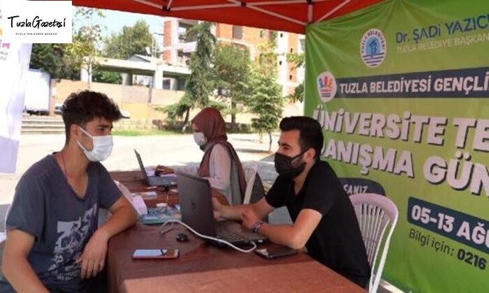 Tuzla Belediyesi’nden YKS sonrası tercih yapacak öğrencilere destek