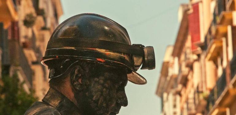 Maden İşçisi Olmak