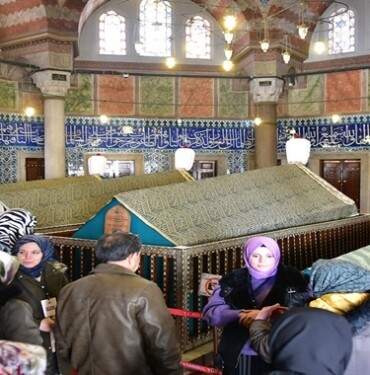 ‘Ramazan’da camileri geziyorum’ etkinliği' Tuzla Belediyesi