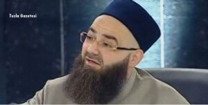 Cübbeli Ahmet Hoca kimdir, Cübbeli Ahmet Hoca mezhebi nedir?