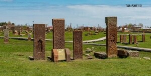Ahlat Tarihi ve Doğal Güzelliklerin Buluştuğu Bir İlçe