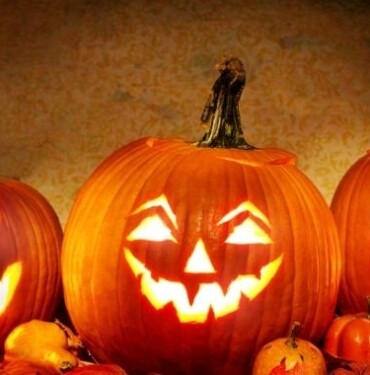 Cadılar Bayramı (Halloween) Nedir