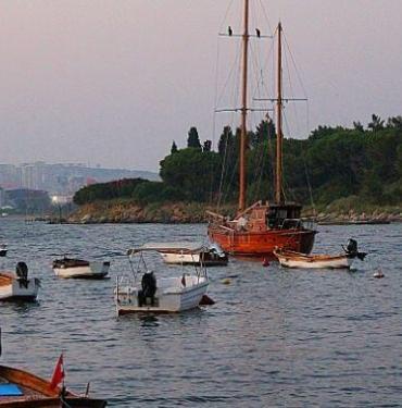 Tuzla Sahile Hangi Otobüs gider