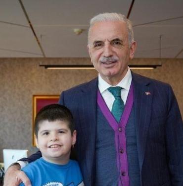 AKP Ümraniye Belediye Başkan Adayı İsmet Yıldırım'ın Özgeçmişi