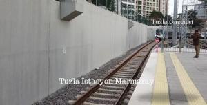 Tuzla İstasyon mahallesi Marmaray durağı