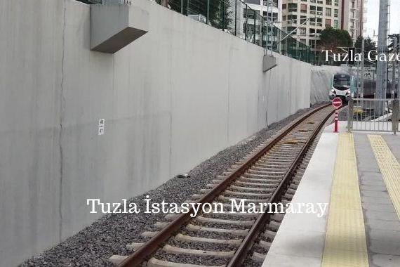 Tuzla İstasyon mahallesi Marmaray durağı