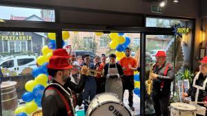 Saimbeyli Kavurma Pendik’te Kapılarını Açtı Açılışa Yoğun İlgi